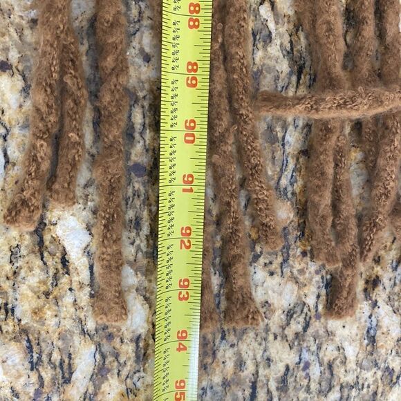 Winter Soft Color Block Scarf With Fringe - Picture 3 of 3